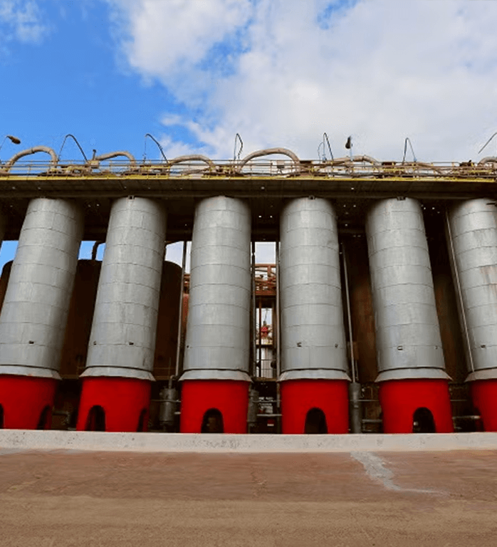 Aluminum plant silo cleaning services