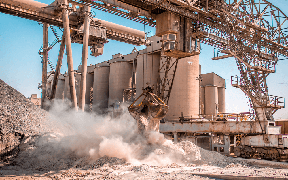 Industrial cement silo cleaning