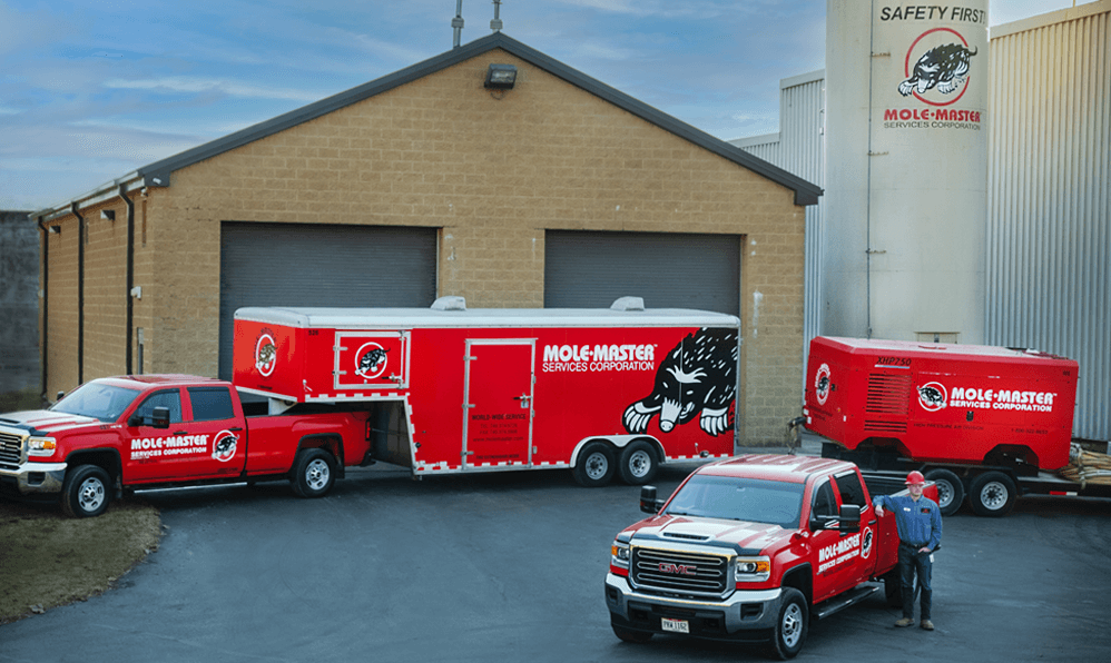 Mole&middot;Master&reg; fleet: equipment containerized for international shipping and deployment